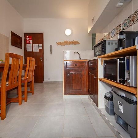 A13 - Channel Street Central Apartment Lagos Ngoại thất bức ảnh